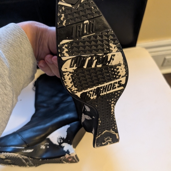 John Fluevog Heebie Jeebies Wedged mid-calf boot size 9 in VGUC - Picture 9 of 14